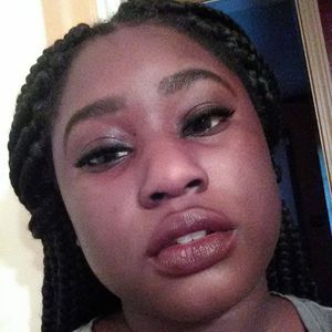 Meet your Posher, Candance